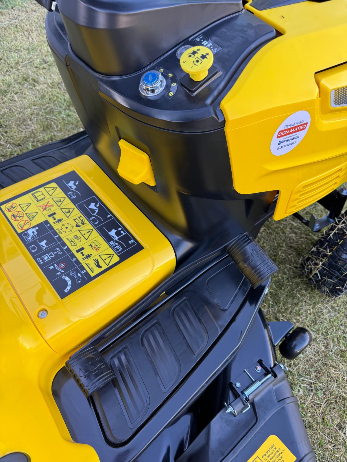 Tractor de cortar pasto-Niwa CTNW-42H