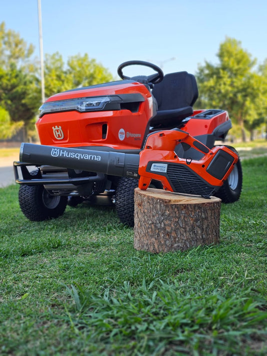Tractor de cortar pasto-Husqvarna TS 217TM